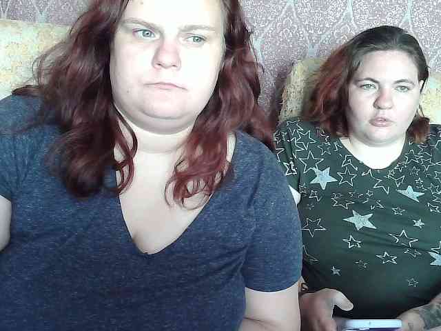 HollyXEva webcam