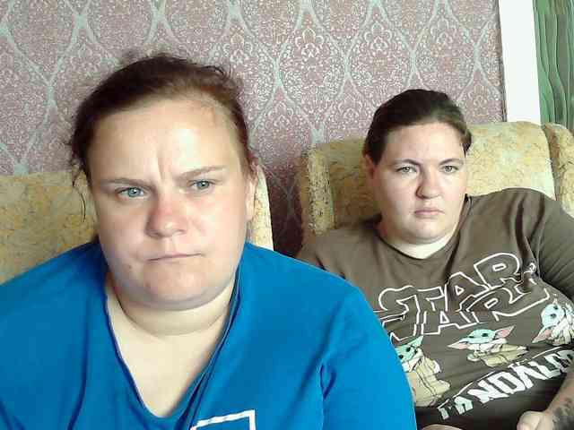 HollyXEva webcam
