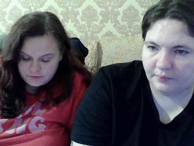 Модель: HollyXEva