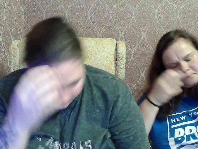 HollyXEva webcam