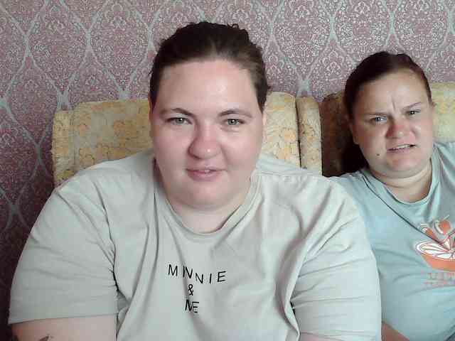 HollyXEva