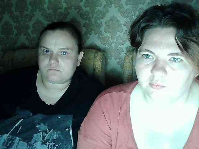 HollyXEva webcam