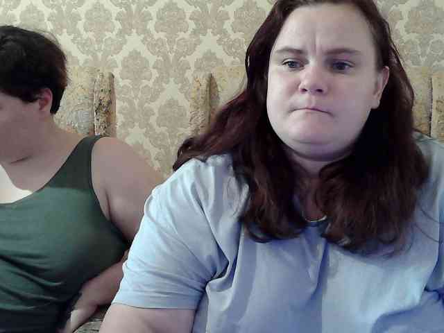 HollyXEva webcam