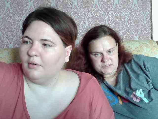 HollyXEva webcam