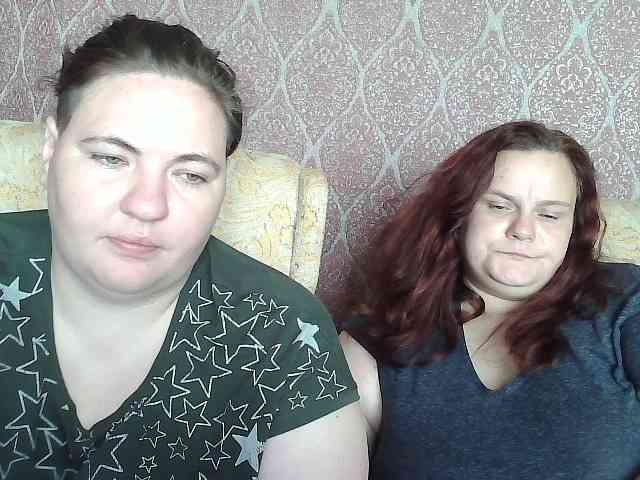 HollyXEva webcam