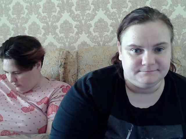HollyXEva webcam