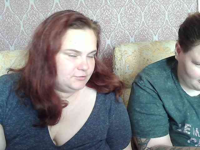 Модель: HollyXEva