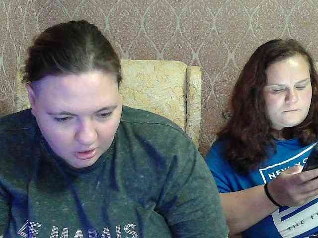HollyXEva Sex Cam Show