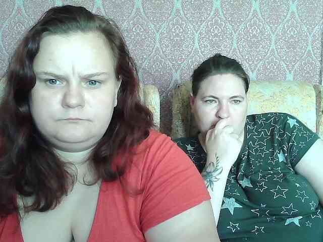 HollyXEva webcam