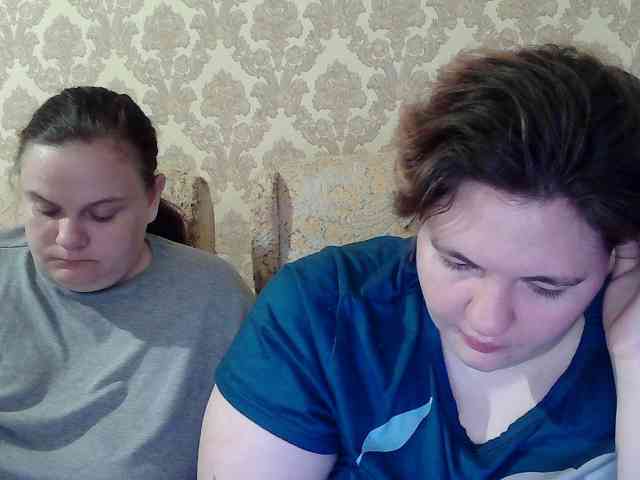 HollyXEva webcam
