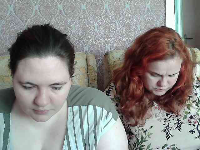 HollyXEva webcam