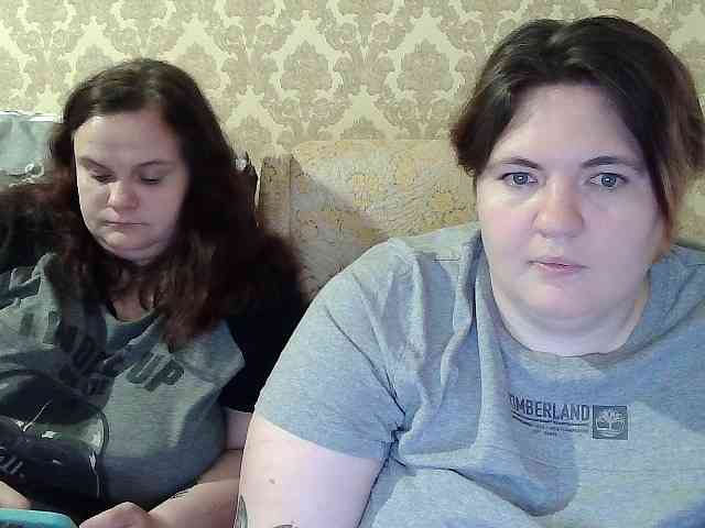 Модель: HollyXEva