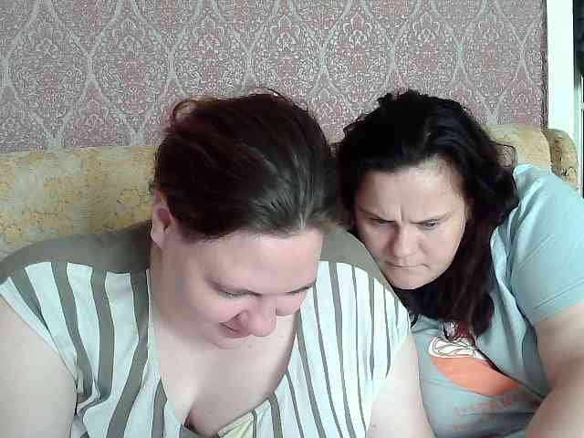 HollyXEva webcam