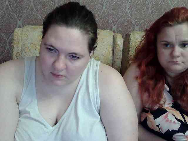 HollyXEva webcam