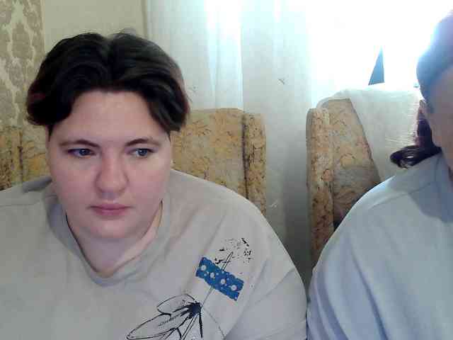 HollyXEva webcam
