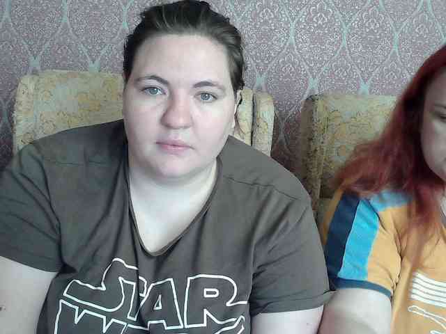 HollyXEva webcam