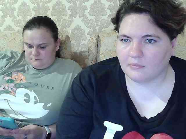 HollyXEva