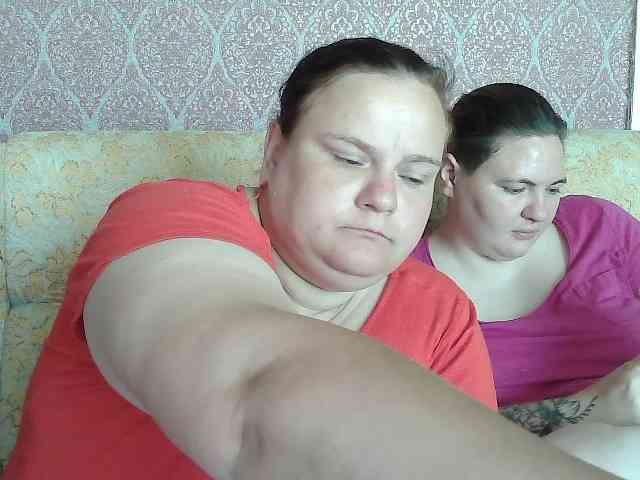 HollyXEva webcam