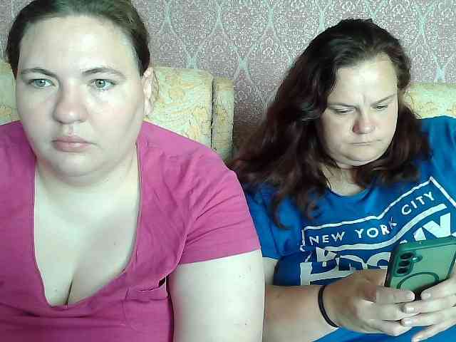 Модель: HollyXEva