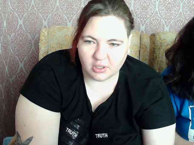 HollyXEva webcam