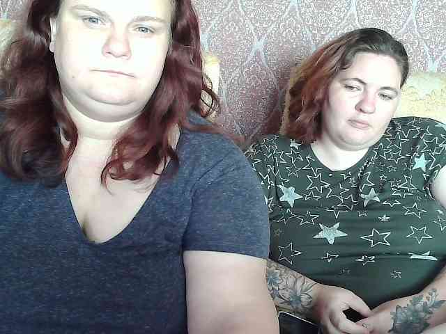 HollyXEva webcam