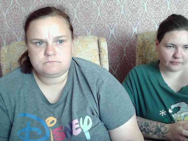 HollyXEva webcam