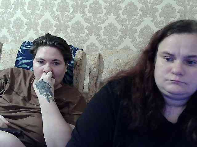 HollyXEva