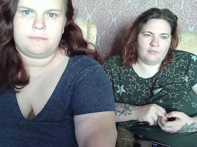 HollyXEva webcam
