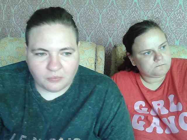 HollyXEva webcam