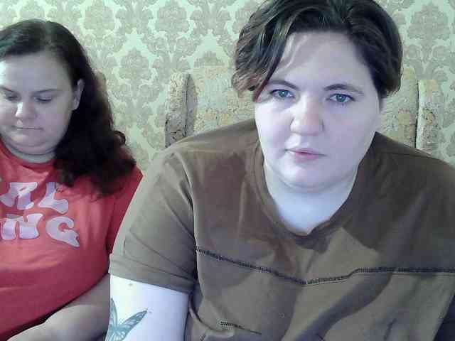 HollyXEva webcam