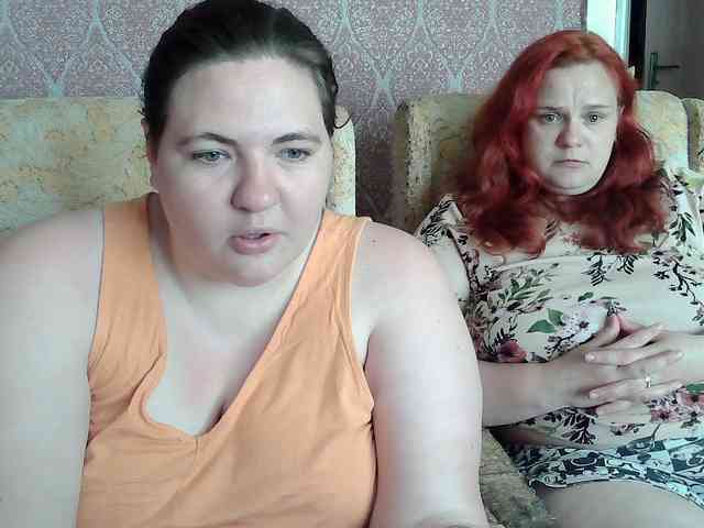 Модель: HollyXEva