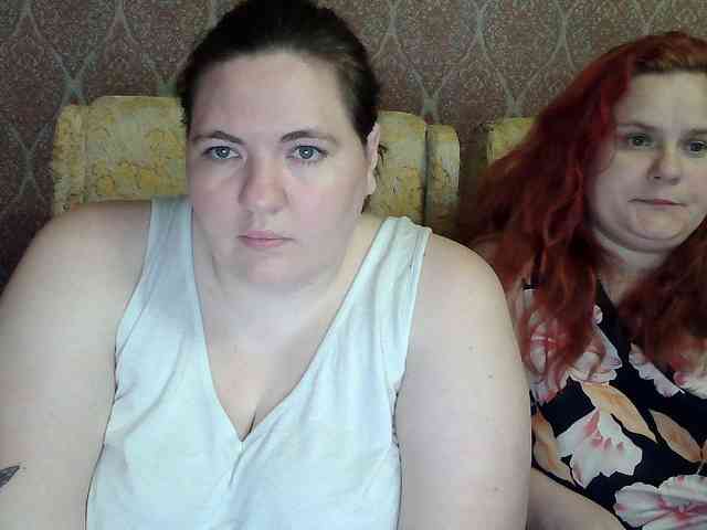 HollyXEva webcam
