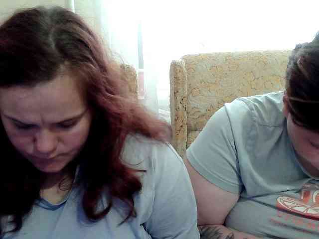 HollyXEva webcam