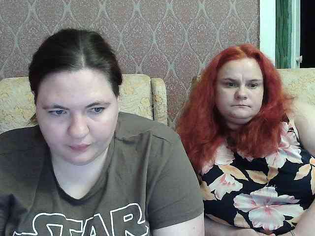 HollyXEva webcam