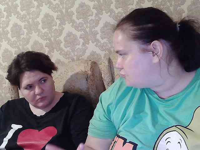 HollyXEva webcam