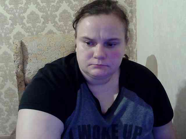 Модель: HollyXEva