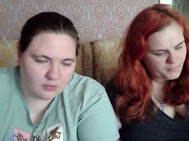HollyXEva webcam