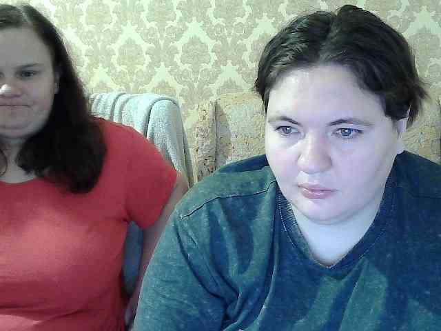 Модель: HollyXEva