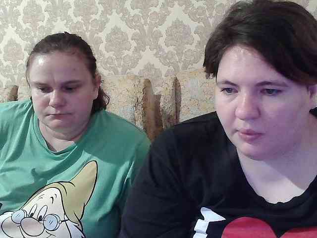 HollyXEva webcam