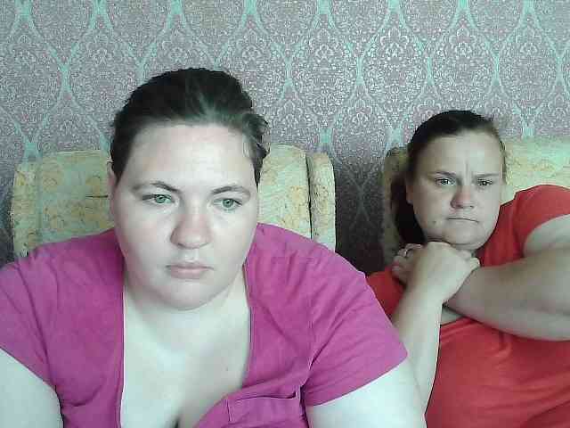 HollyXEva webcam