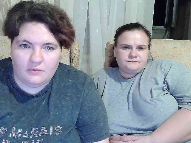 HollyXEva webcam