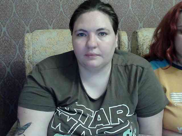 HollyXEva webcam