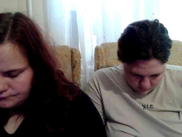 HollyXEva webcam