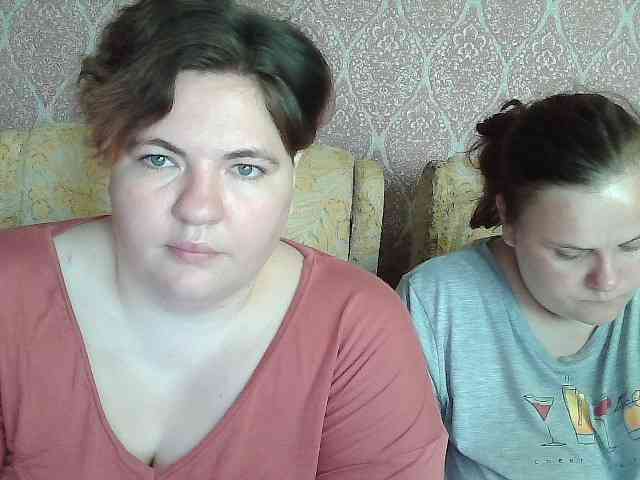 Модель: HollyXEva