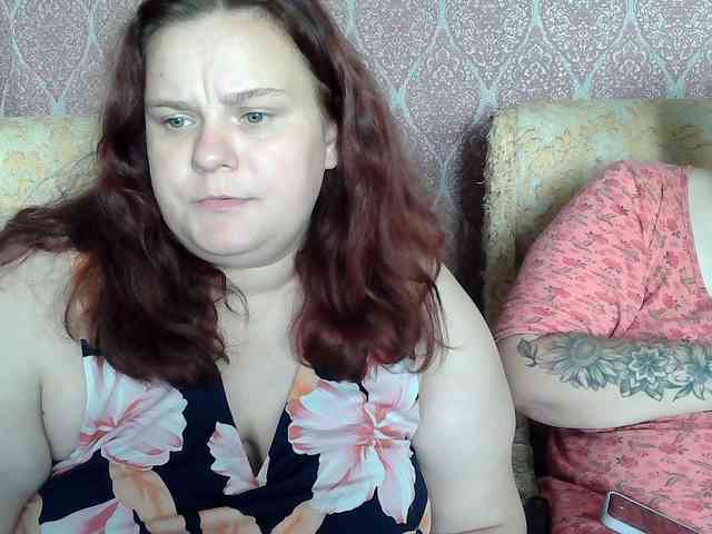 HollyXEva webcam