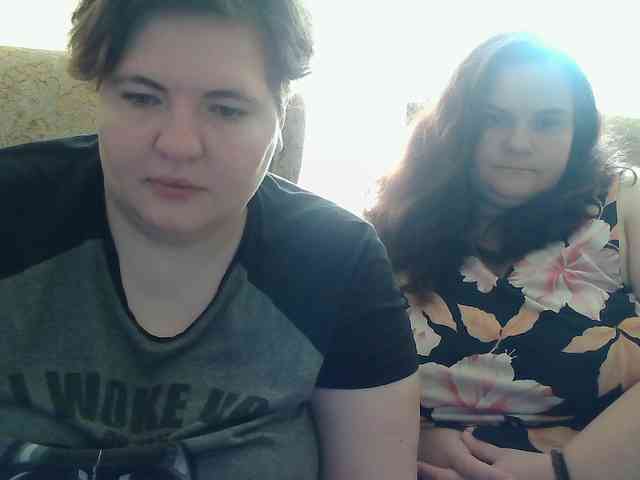 HollyXEva