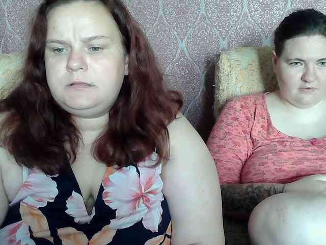 HollyXEva webcam