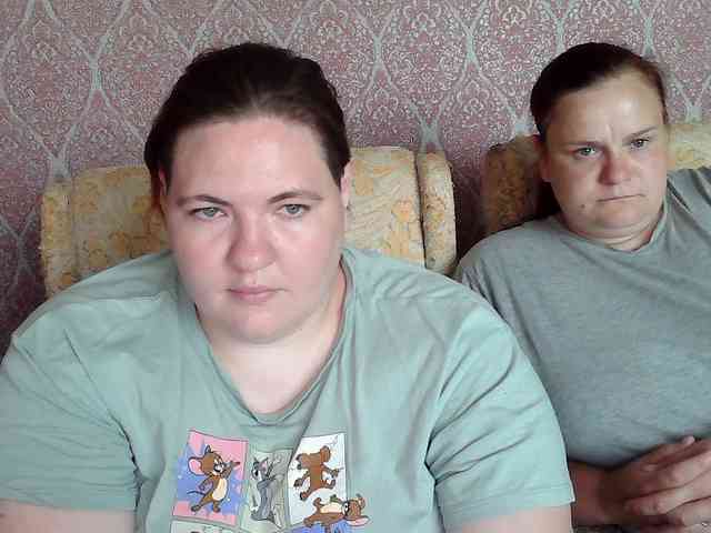 HollyXEva webcam
