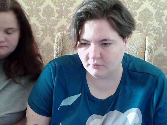 HollyXEva webcam