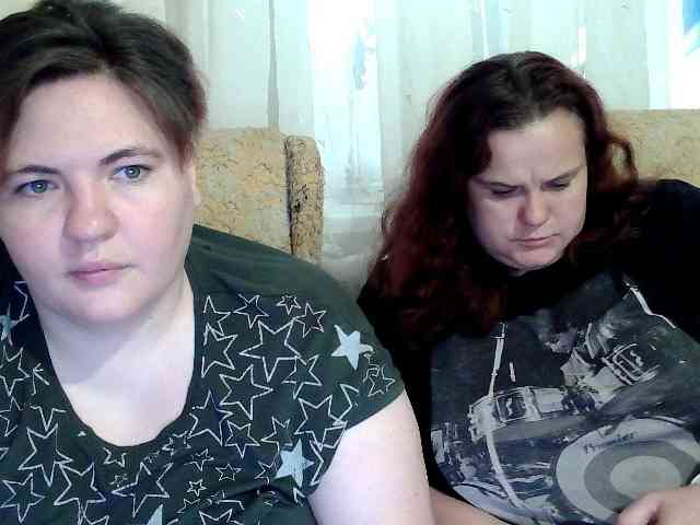 hollyxeva's live room